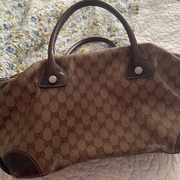 Gucci bag - Picture 2 of 2
